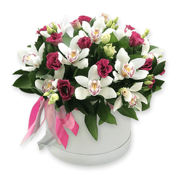 Orchidées avec roses en boîte