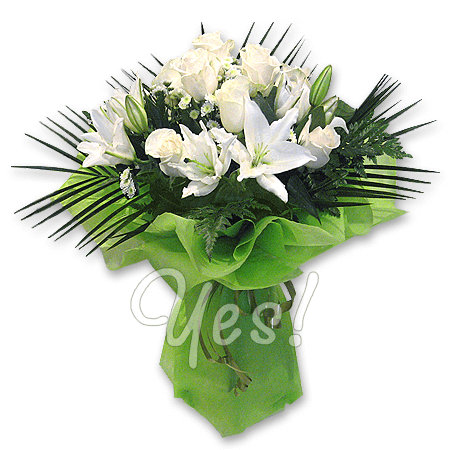 Blumenstrauß aus Rosen und Lilien geschmückt mit  Grünpflanzen