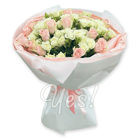 Bouquet of white and pink roses